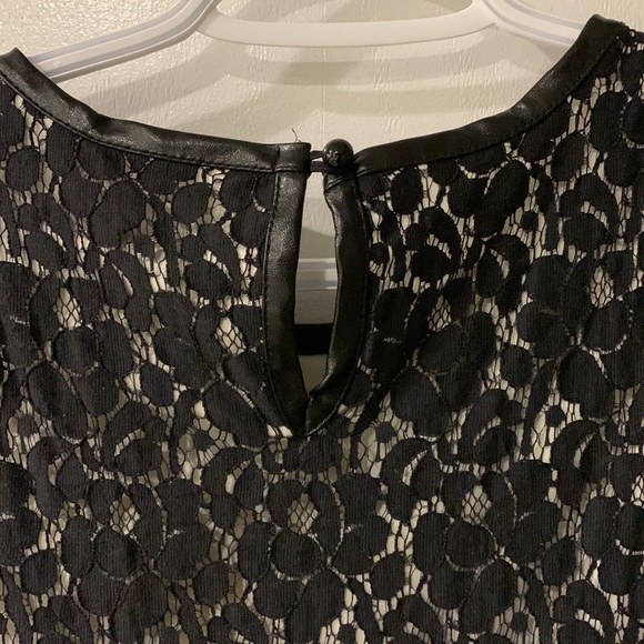 Girls Black lace pleated Dress Size 16 - Picture 6 of 9